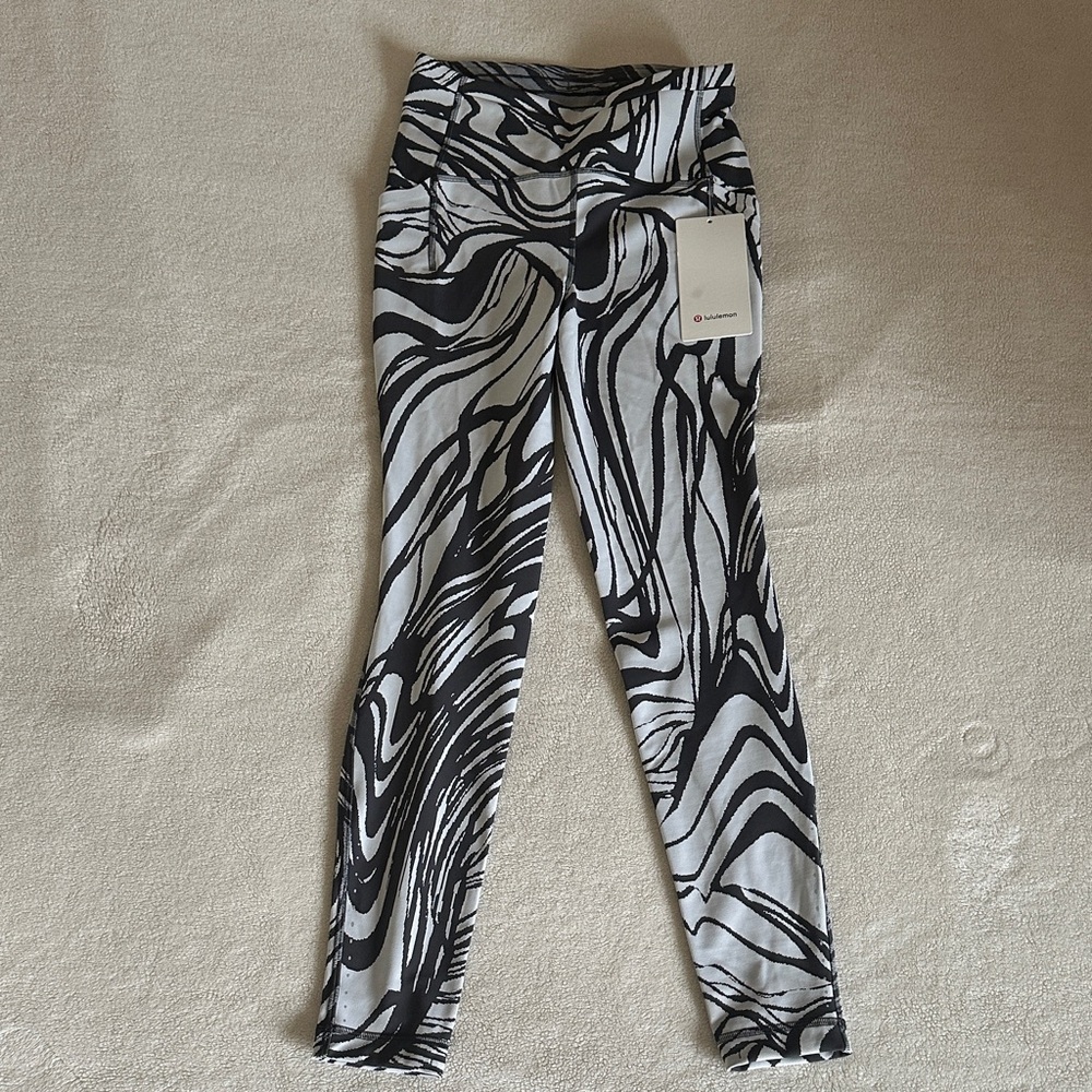 Lululemon Black and White Patterned Leggings